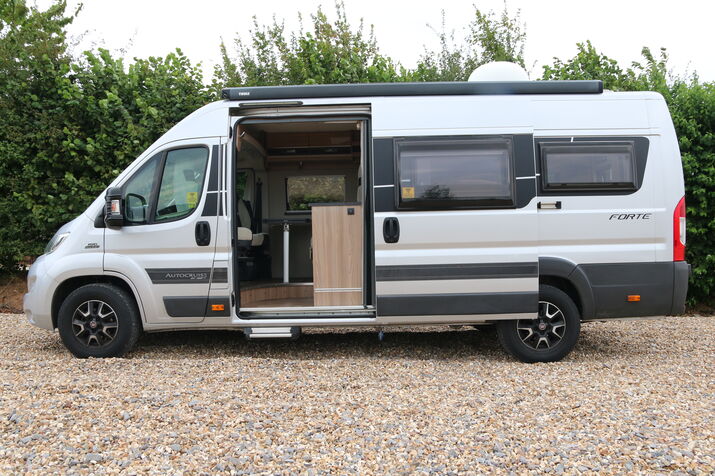 Used Motorhomes for Sale in Somerset | Somerset Motorhome Centre